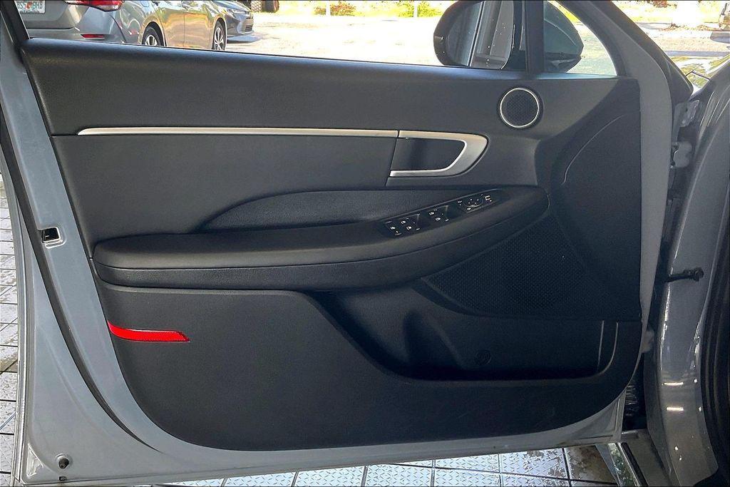 used 2025 Hyundai Sonata car, priced at $21,238