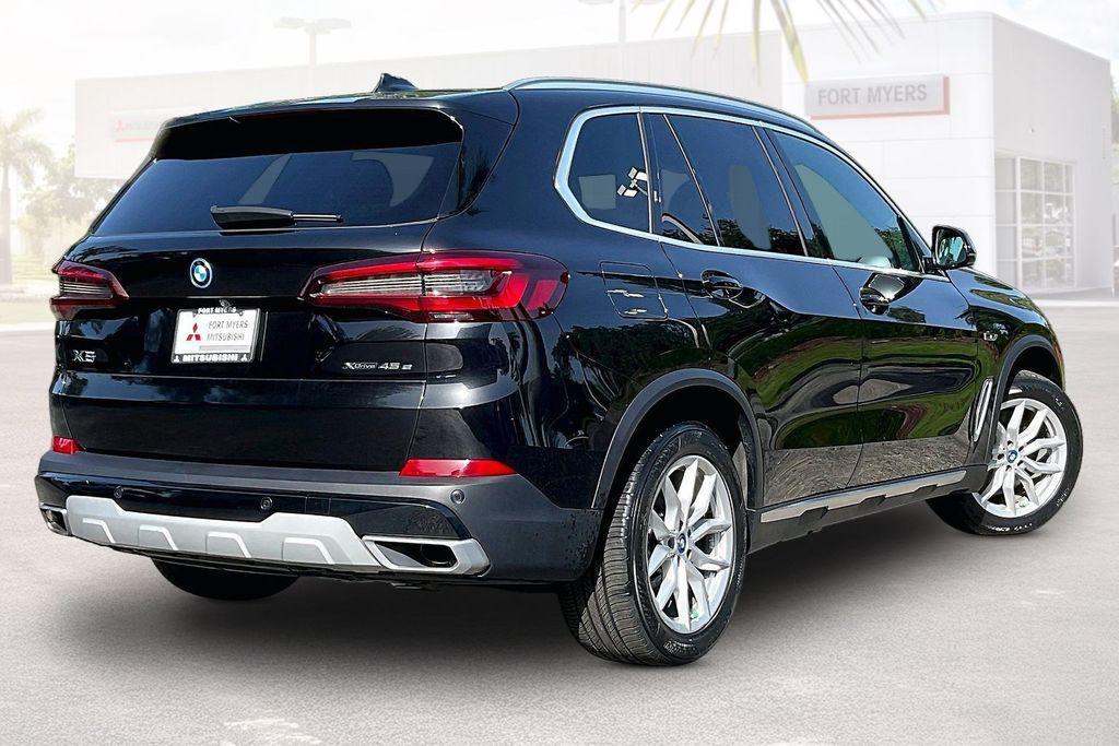 BMW X5 view 34