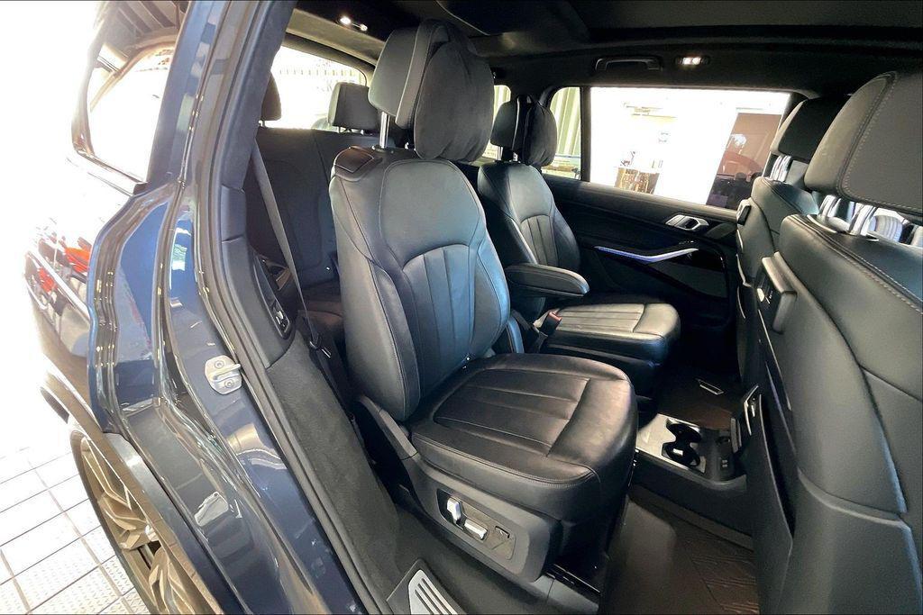 used 2021 BMW X7 car, priced at $45,235