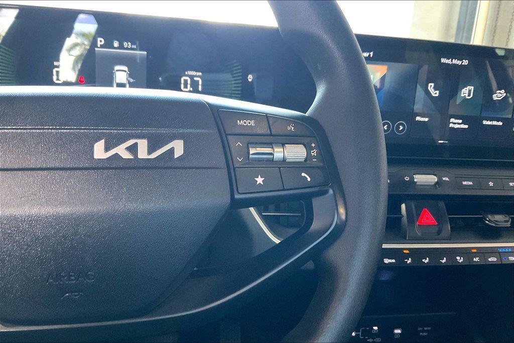used 2025 Kia K4 car, priced at $17,484