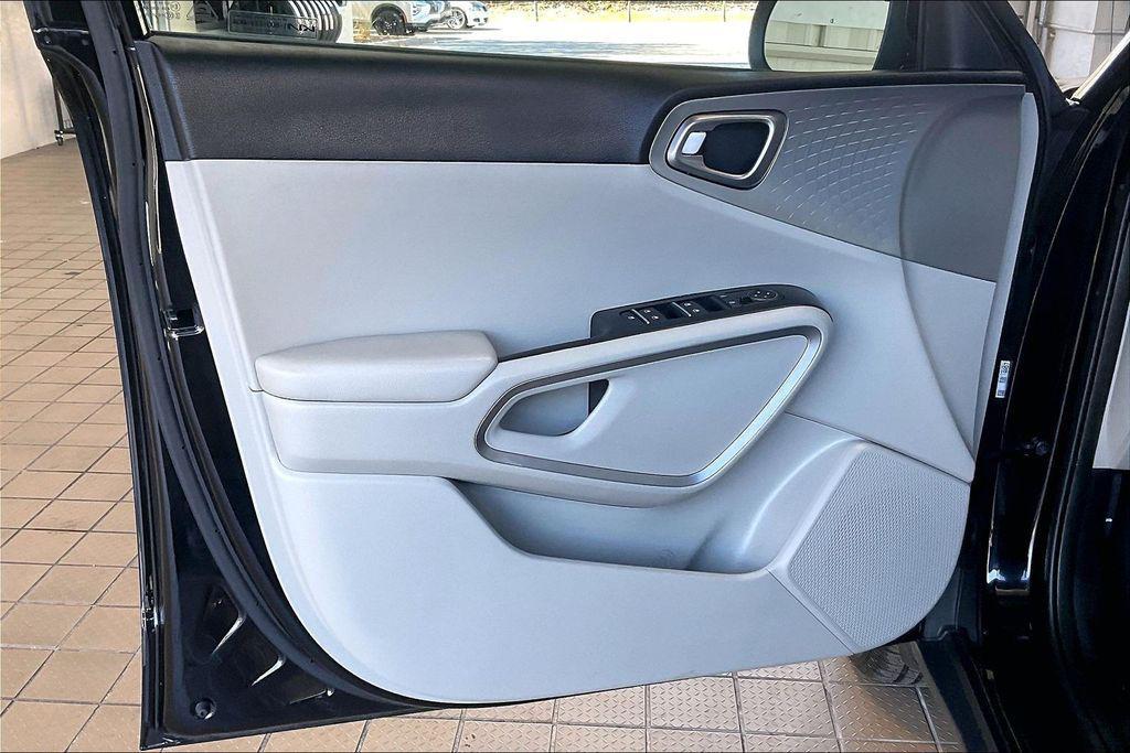 used 2022 Kia Soul car, priced at $11,552