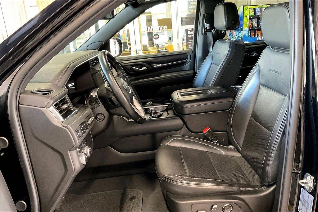 used 2024 GMC Yukon XL car, priced at $56,425