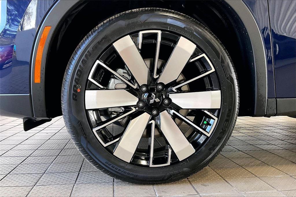 new 2026 Mitsubishi Outlander car, priced at $31,430