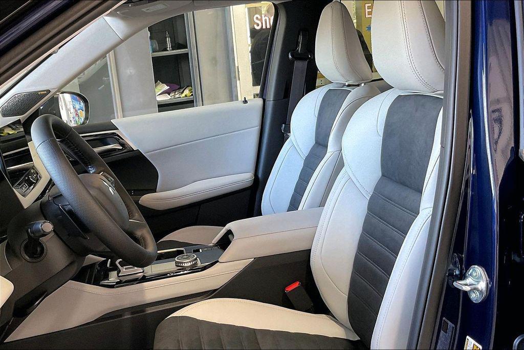 new 2026 Mitsubishi Outlander car, priced at $31,430