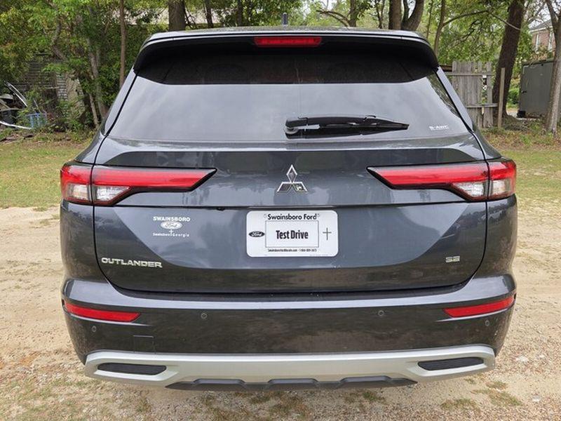 used 2024 Mitsubishi Outlander car, priced at $22,995
