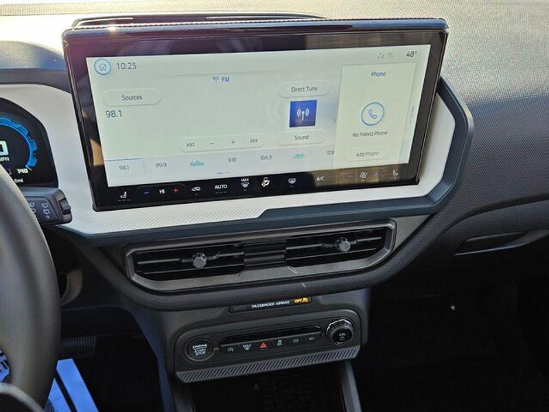 new 2025 Ford Bronco Sport car, priced at $34,000