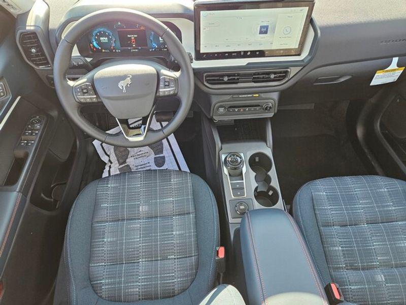 new 2025 Ford Bronco Sport car, priced at $34,000