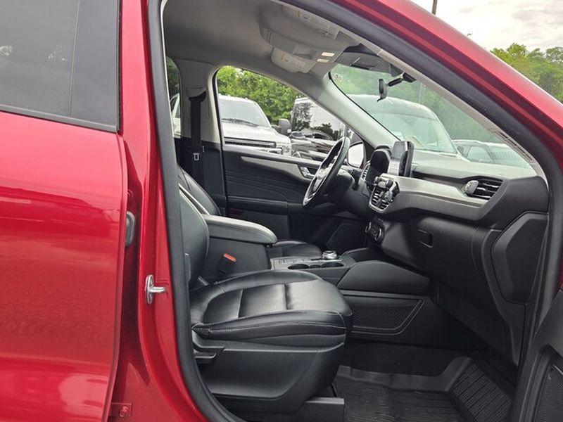 used 2022 Ford Escape car, priced at $19,997