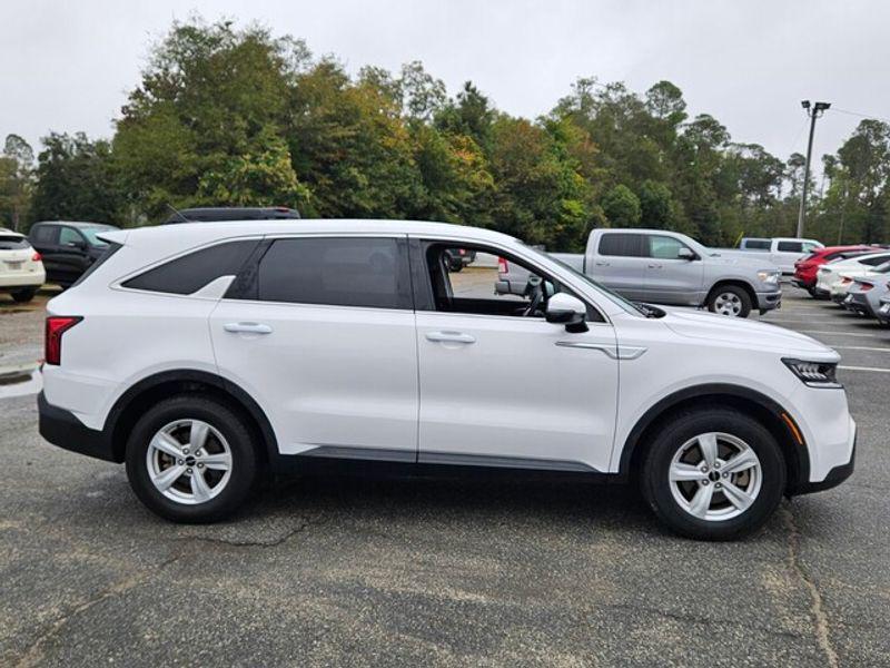 used 2023 Kia Sorento car, priced at $21,592