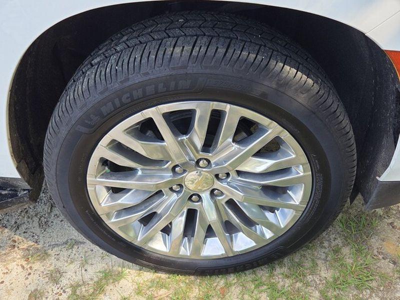 used 2023 Chevrolet Suburban car, priced at $46,995