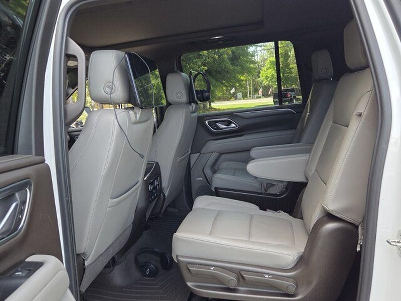 used 2023 Chevrolet Suburban car, priced at $46,995