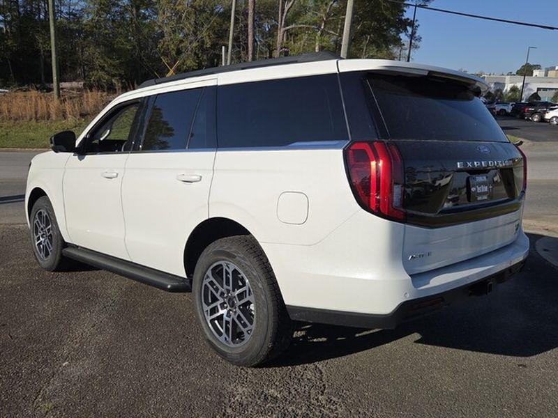 new 2026 Ford Expedition car, priced at $71,995