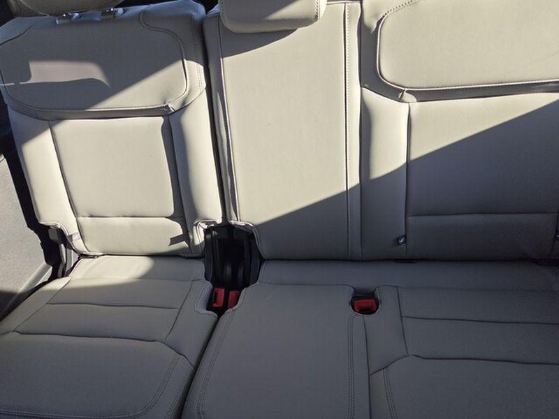 new 2026 Ford Expedition car, priced at $71,995