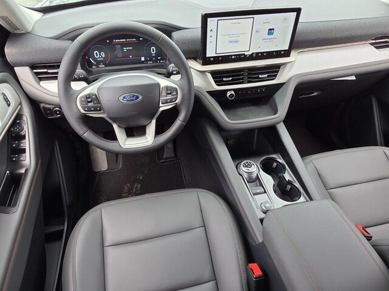 new 2026 Ford Explorer car, priced at $41,749