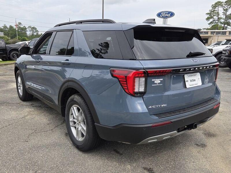 new 2026 Ford Explorer car, priced at $41,749