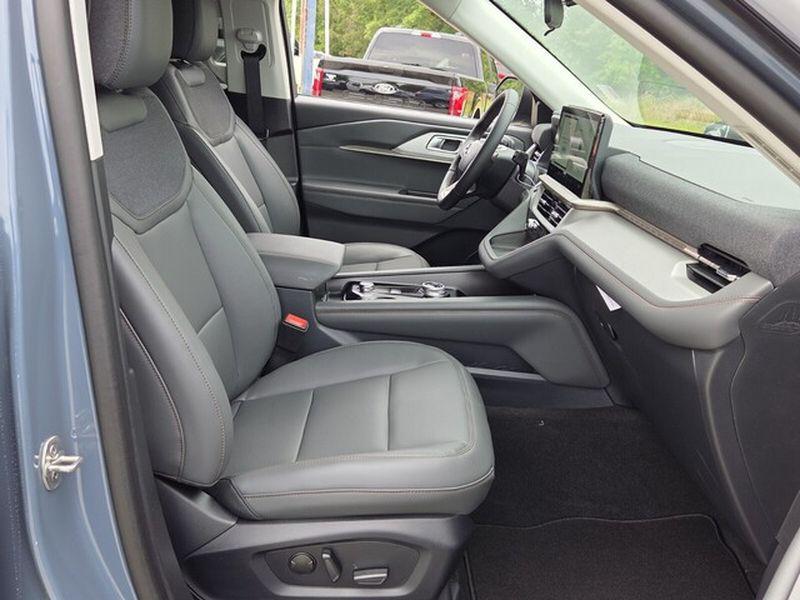 new 2026 Ford Explorer car, priced at $41,749