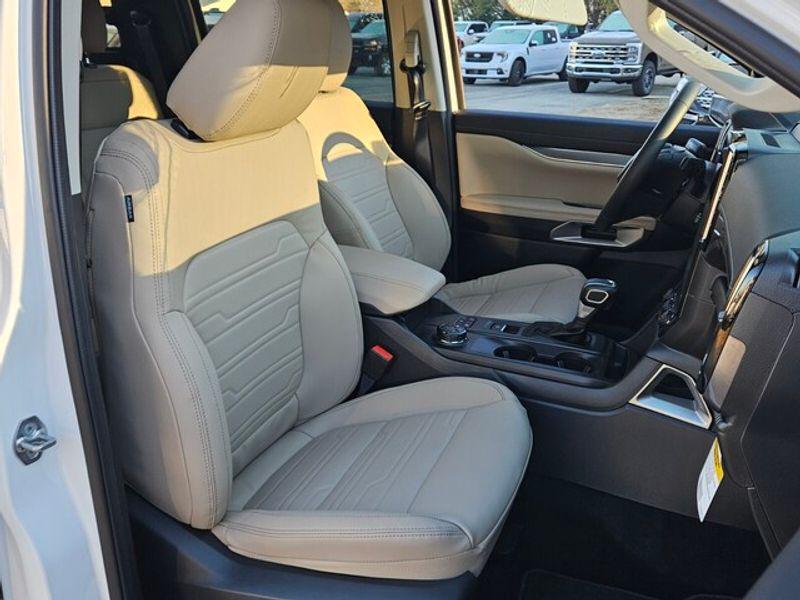 new 2025 Ford Ranger car, priced at $44,913