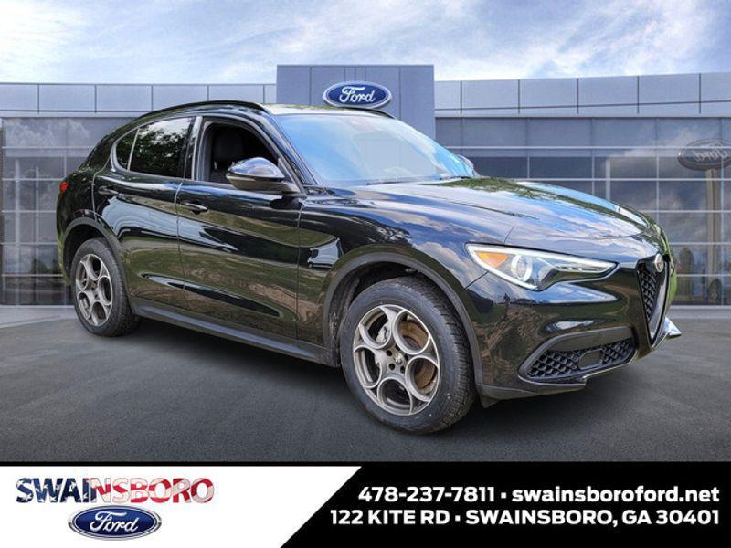 used 2022 Alfa Romeo Stelvio car, priced at $21,304