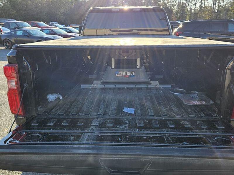 used 2025 Chevrolet Silverado 3500 car, priced at $65,444
