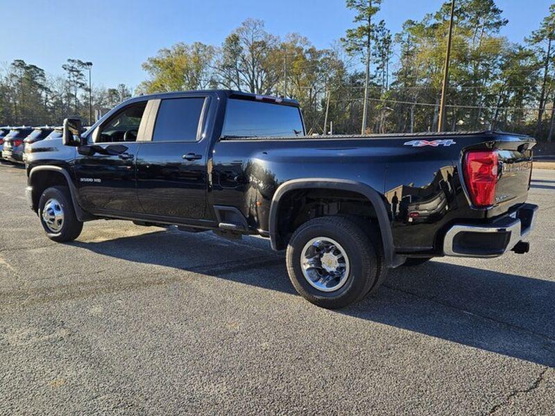 used 2025 Chevrolet Silverado 3500 car, priced at $65,444