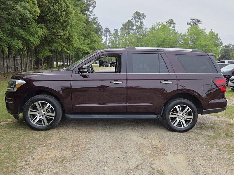 used 2024 Ford Expedition car, priced at $43,995