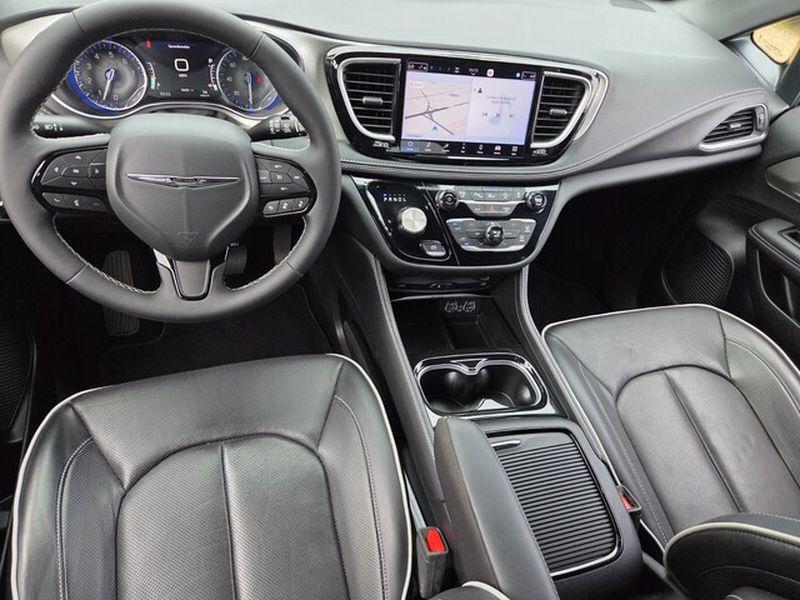 used 2024 Chrysler Pacifica car, priced at $41,185