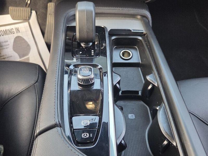 used 2024 Volvo XC90 car, priced at $37,997