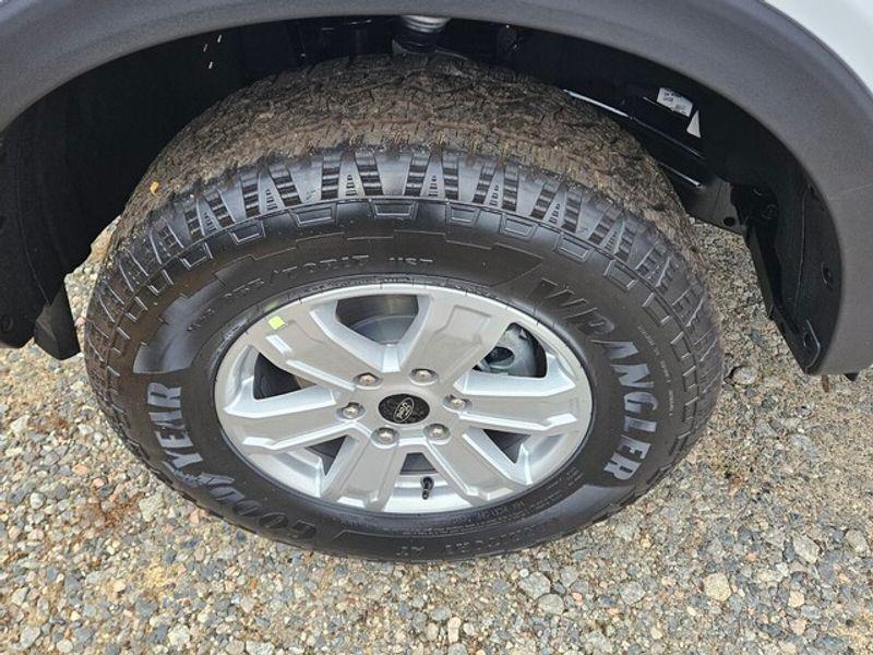 new 2025 Ford Ranger car, priced at $30,899