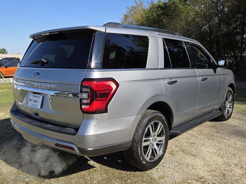 used 2024 Ford Expedition car, priced at $43,995