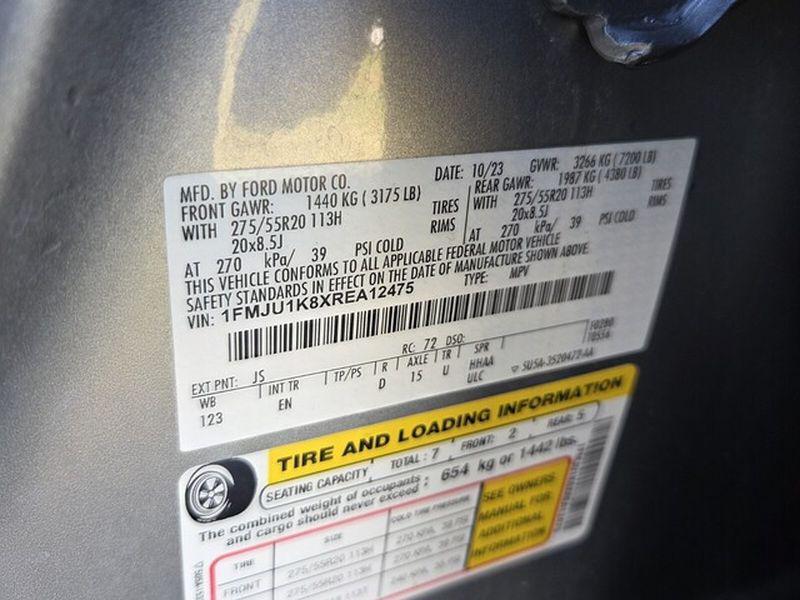 used 2024 Ford Expedition car, priced at $43,995