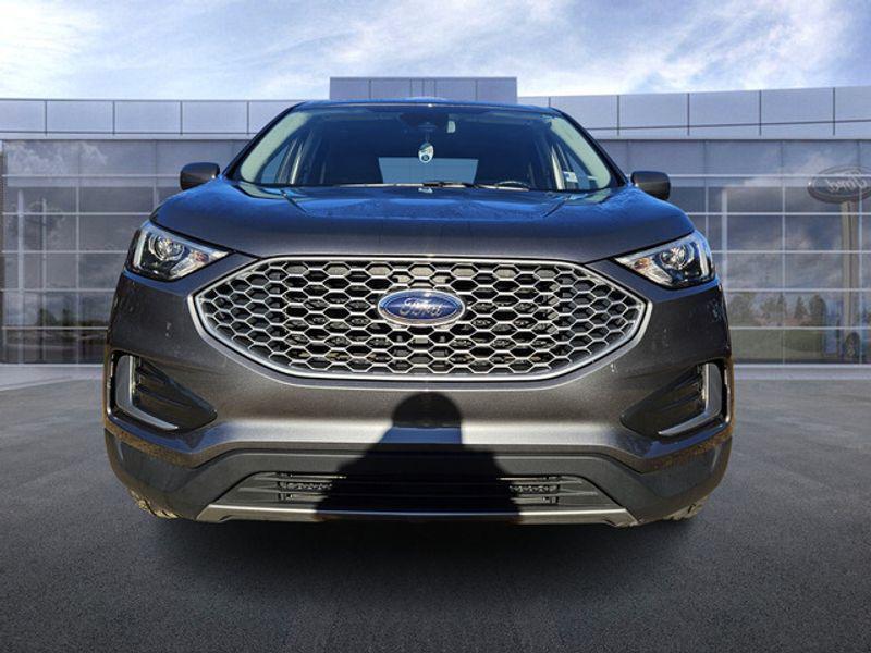 used 2023 Ford Edge car, priced at $22,499