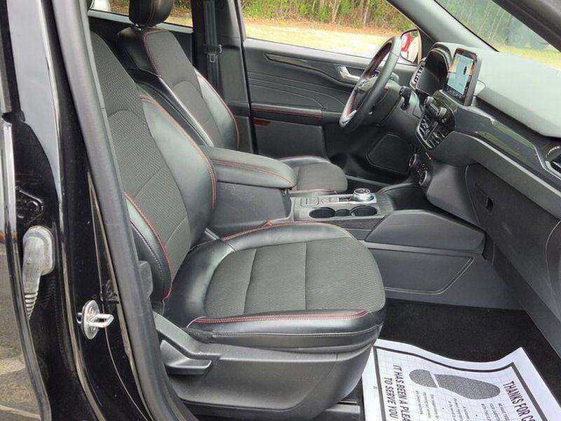 used 2024 Ford Escape car, priced at $24,995