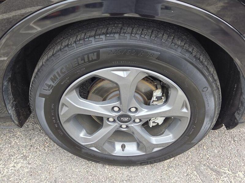 used 2024 Ford Escape car, priced at $24,995