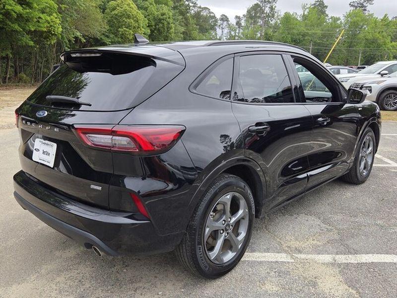 used 2024 Ford Escape car, priced at $24,995