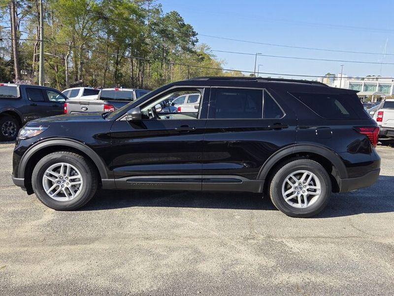 new 2026 Ford Explorer car, priced at $40,760