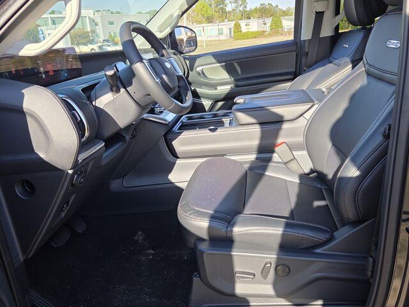 new 2026 Ford Expedition car, priced at $81,900