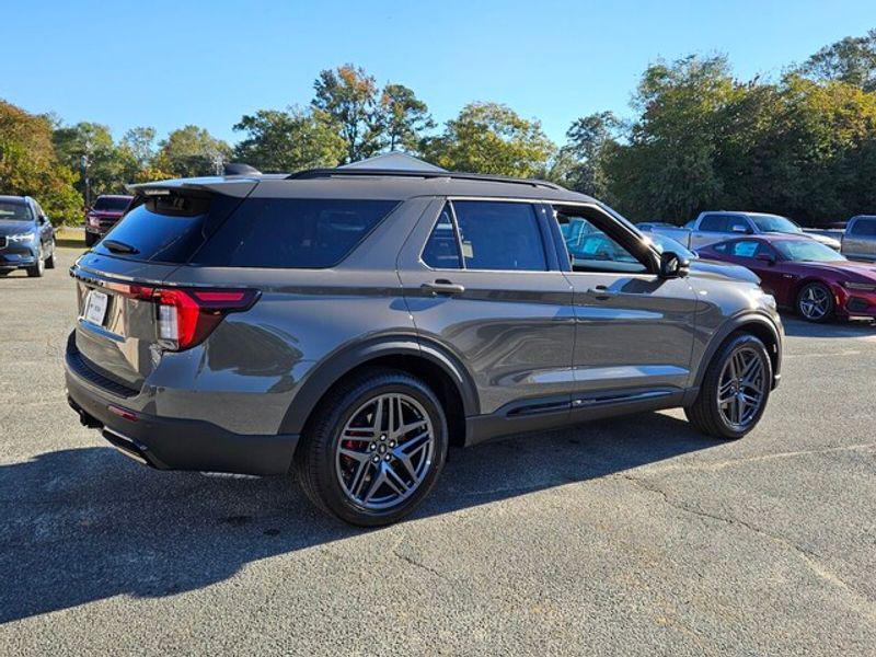new 2026 Ford Explorer car, priced at $45,983