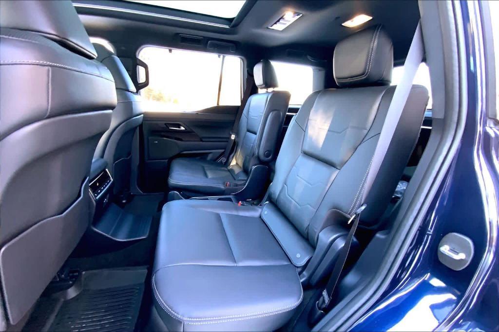 used 2025 Lexus GX 550 car, priced at $89,500