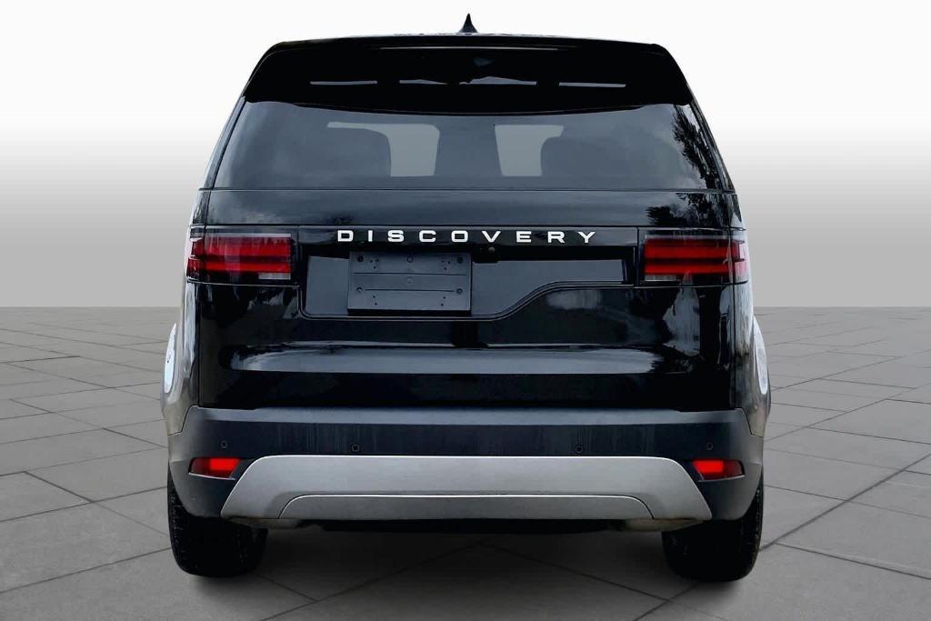 used 2024 Land Rover Discovery car, priced at $34,000