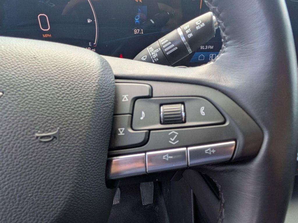 used 2025 Cadillac XT4 car, priced at $32,385
