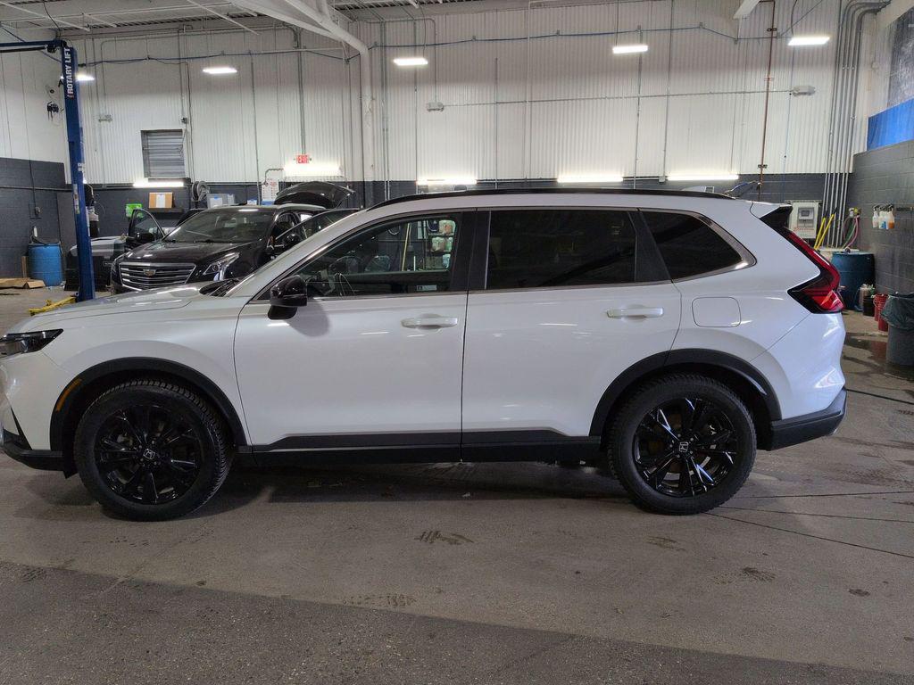 used 2023 Honda CR-V Hybrid car, priced at $31,395