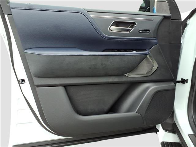 new 2026 INFINITI QX80 car, priced at $97,525