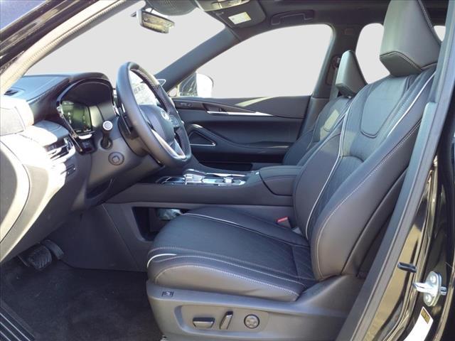 new 2025 INFINITI QX60 car, priced at $58,783