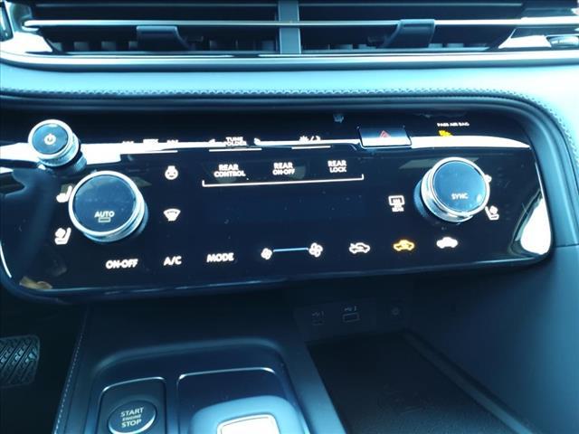 new 2025 INFINITI QX60 car, priced at $58,783