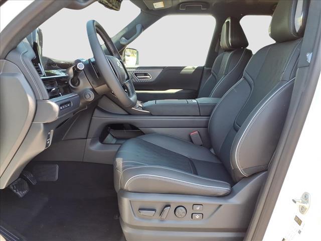 new 2026 INFINITI QX80 car, priced at $105,590