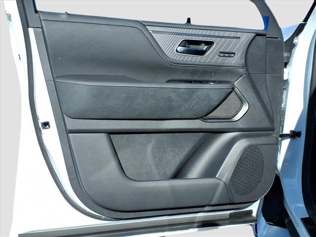 new 2026 INFINITI QX80 car, priced at $110,920