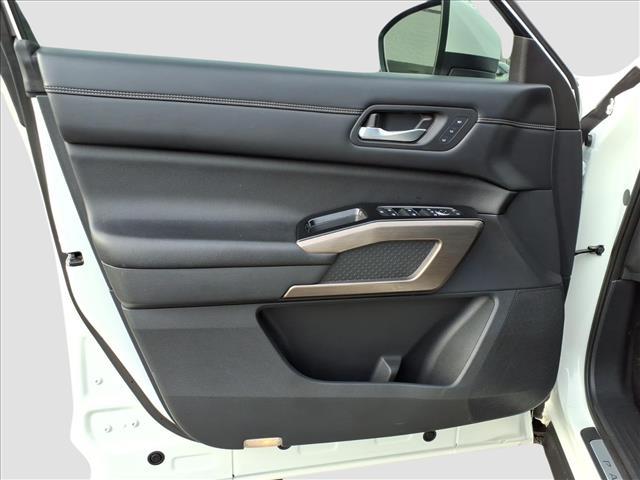 used 2022 Nissan Pathfinder car, priced at $27,900