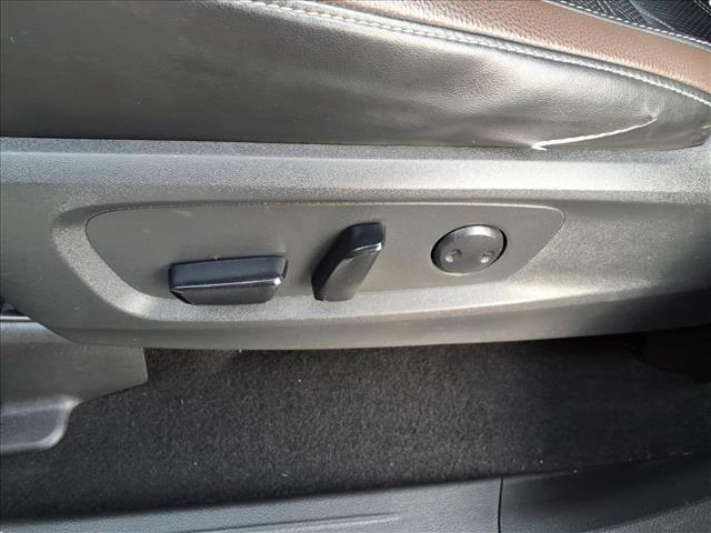 used 2022 Nissan Pathfinder car, priced at $27,900