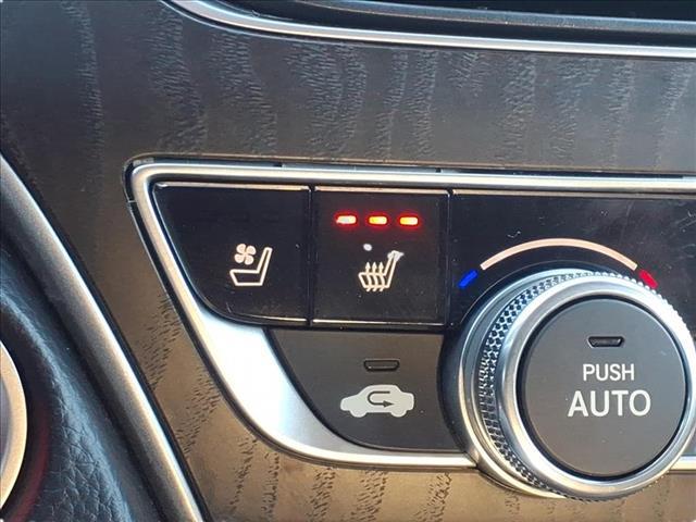 used 2022 Honda Accord Hybrid car, priced at $27,900