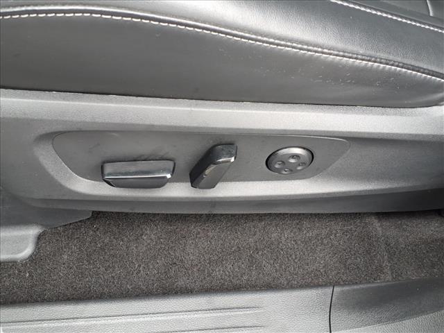 used 2025 INFINITI QX60 car, priced at $37,900